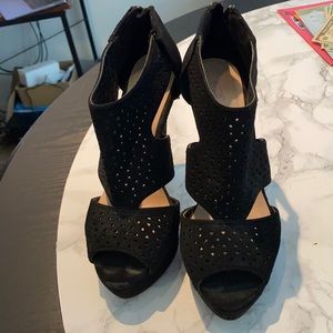 Cutout heels